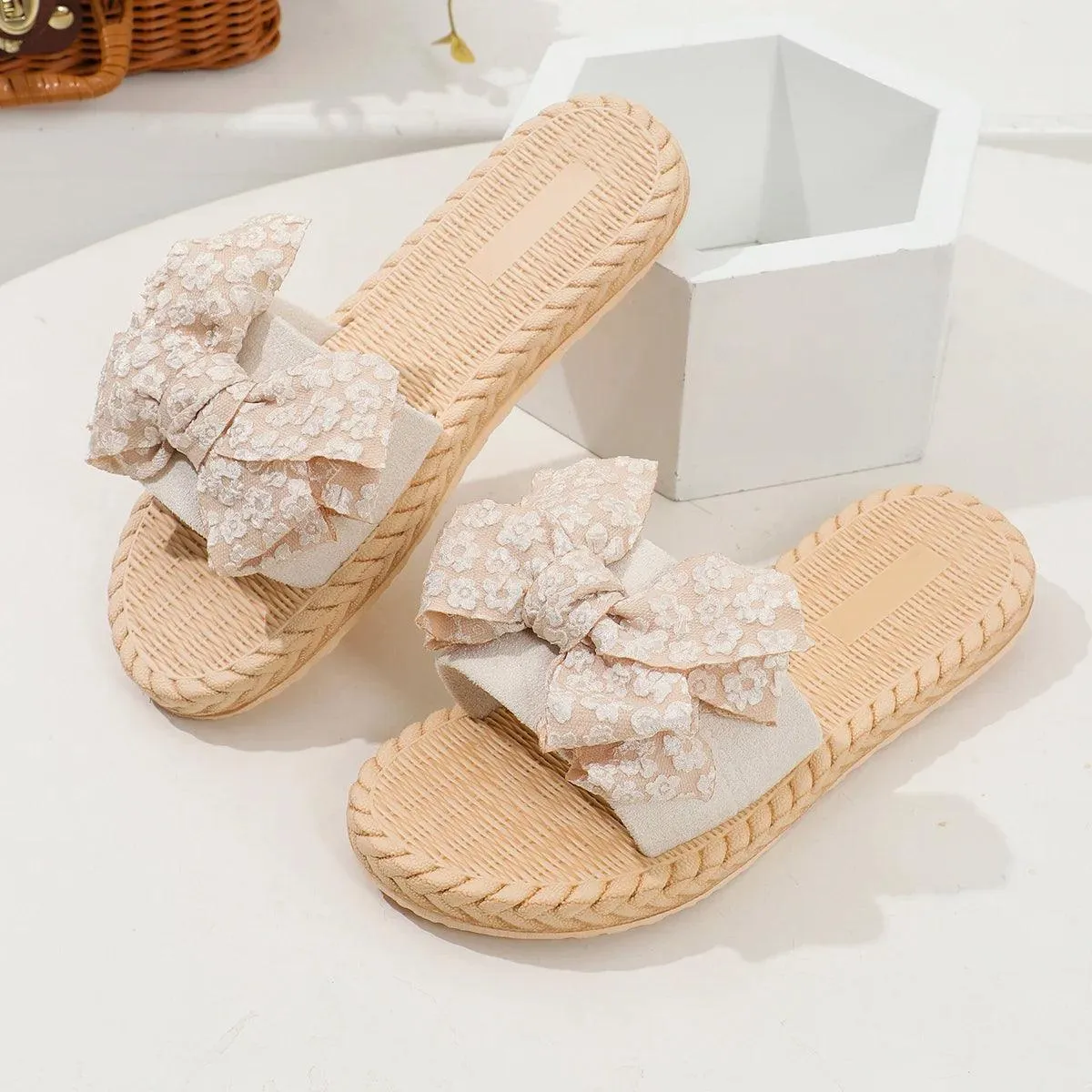 Anti slip soft summer flat slippers