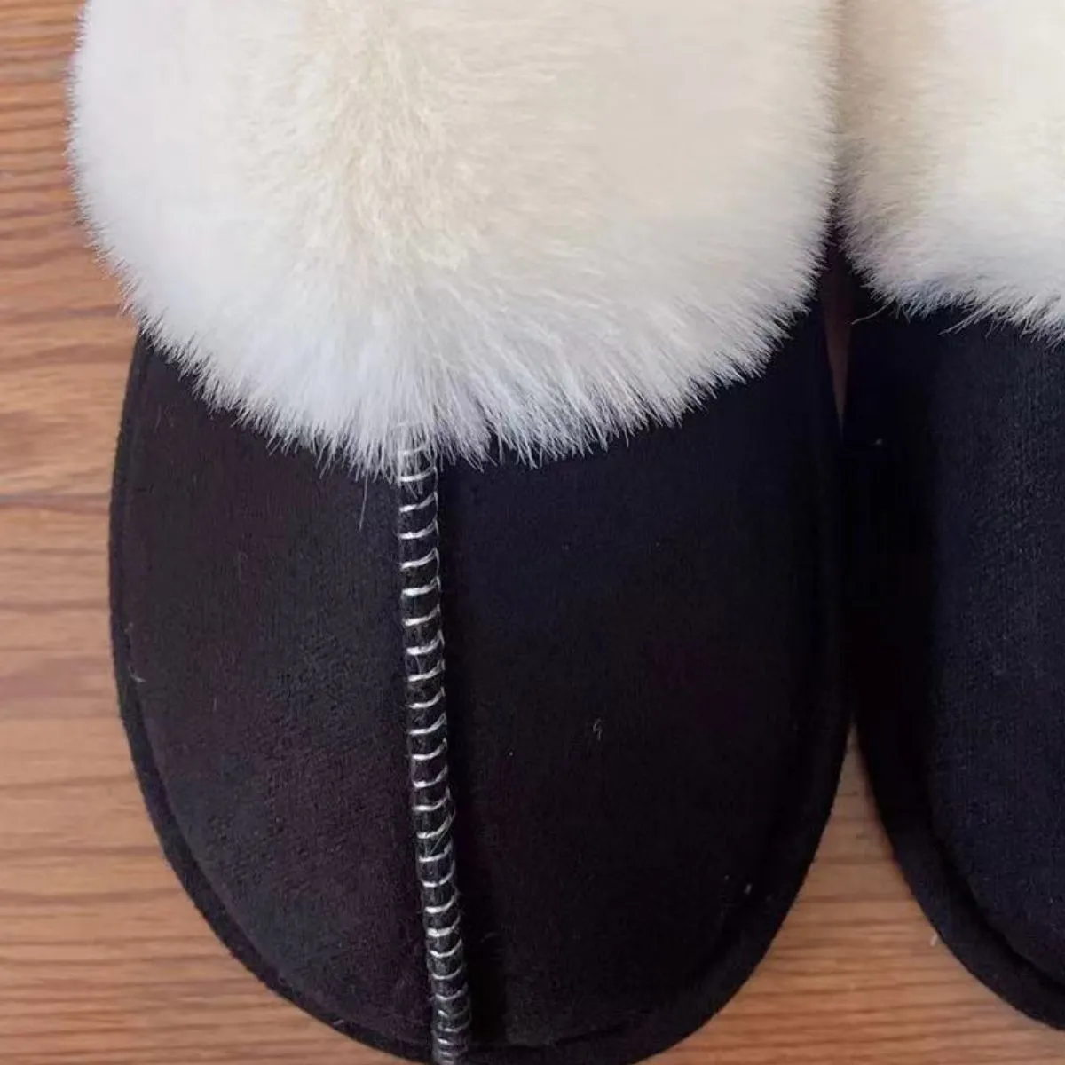 Comfy Plush Slippers Faux Suede Center Seam Slippers Loungewear House Shoes