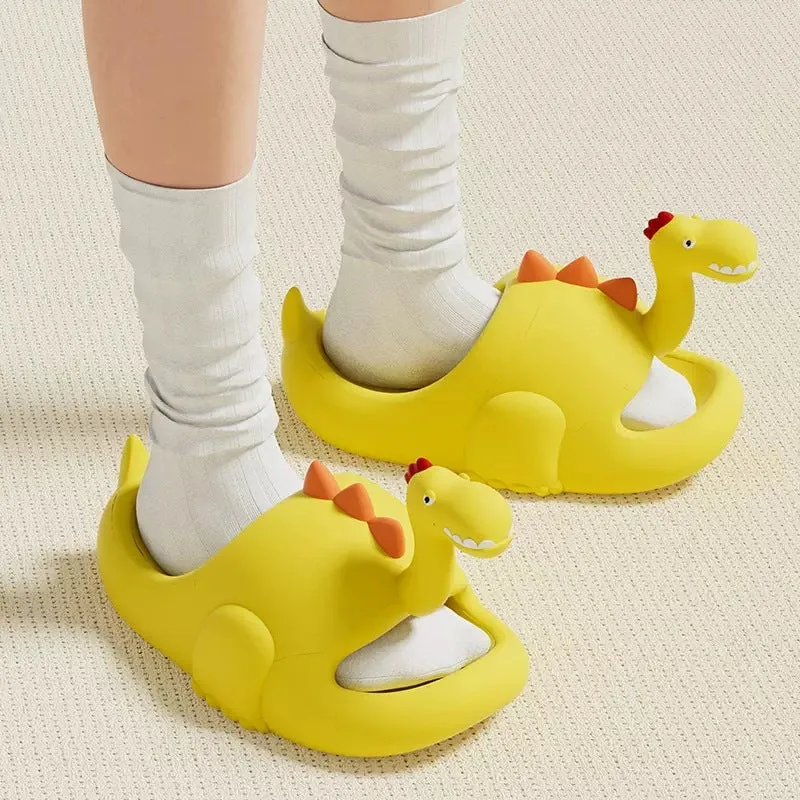 Slippers for women in summer cute cartoon indoor home bathroom bath EVA slippers that feel like stepping on shit and can be worn outside